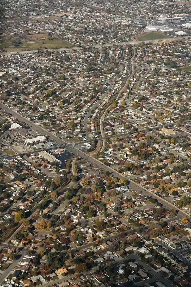 State Route 173 beside the Utah and Salt Lake Canal in Taylorsville, Utah